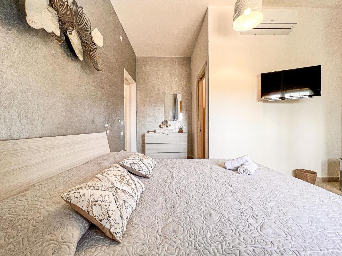 Sweet Sea View Hotel ซานตา เตเรซา กัลลูรา ภายนอก รูปภาพ