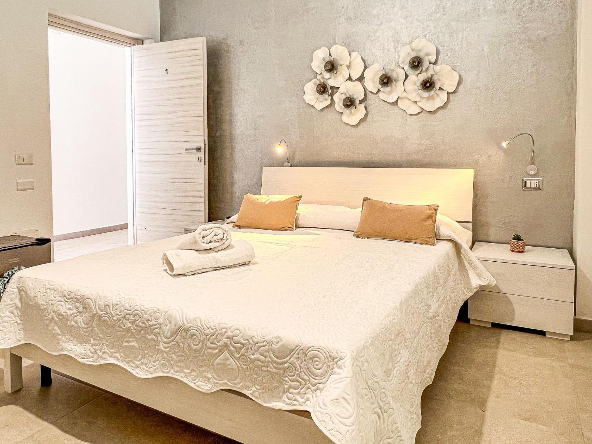 Sweet Sea View Hotel ซานตา เตเรซา กัลลูรา ภายนอก รูปภาพ